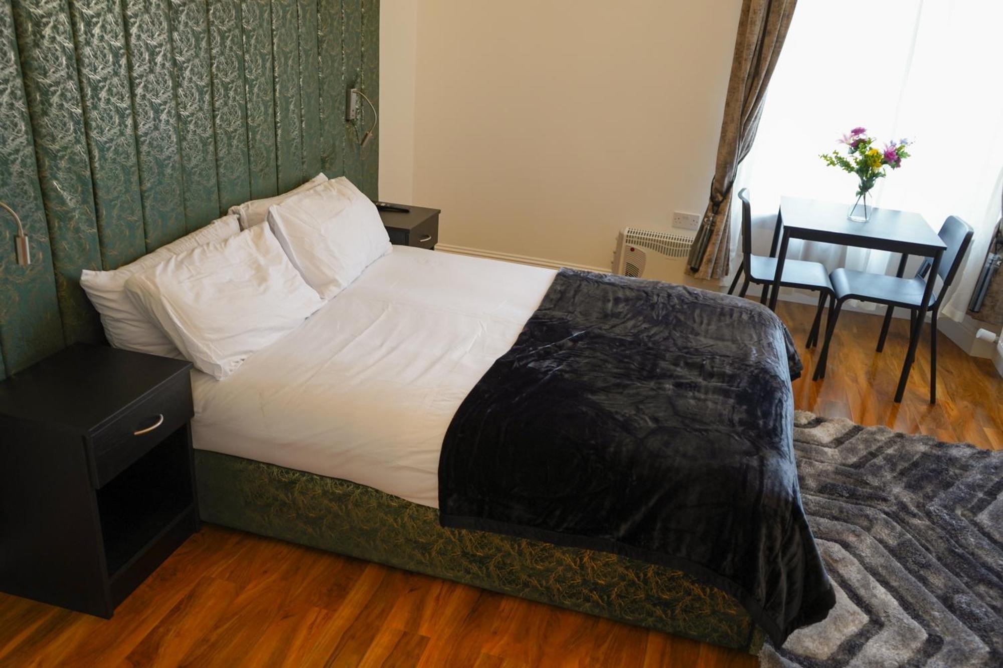 Novana Aparthotel Glasgow Quarto foto